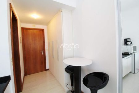 11_photo/94dce47475.91fcc161f5508335-ATLAS-624122d1-a4a2-484d-b9be-dcbe6cfe4e47.jpg de kitnet/studio para alugar com 1 quarto, 43m² em Água Verde, Curitiba