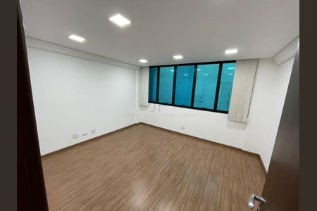 11_photo/94dce474ab.590aff9e64a69d2b-ATLAS-7d0d6ffe-8e94-4312-97df-2ffe35ec8c3e.jpg de apartamento para alugar com 1 quarto, 210m² em Centro, Curitiba