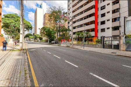 38_photo/94dce474e5.d9c0457bab7bf2a5-ATLAS-f9fb3216-e8a7-4f8b-9a80-69282d1ec93e.jpg de apartamento à venda com 3 quartos, 155m² em Água Verde, Curitiba