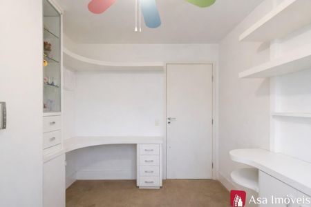 10_photo/94dce474f1.9c8c21dfa61041da-ATLAS-60bb8aef-9ce9-47ee-afce-25f42f8cbb93.jpg de apartamento para alugar com 3 quartos, 153m² em Centro, Curitiba