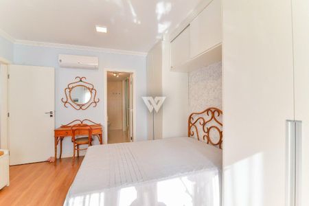 7_photo/94dce4752d.114aeaaffbbbbfb2-ATLAS-cd372fcc-af78-4962-977d-9d36b5a4beda.jpg de apartamento à venda com 3 quartos, 137m² em Água Verde, Curitiba