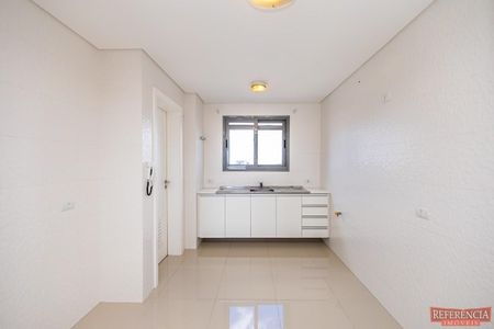 10_photo/94dce4752d.e0ce5559fea22c78-ATLAS-28c8fe8c-0f56-43fe-a9d6-4d1b256326c8.jpg de apartamento à venda com 3 quartos, 172m² em Água Verde, Curitiba