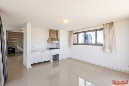 8_photo/94dce4752d.e0ce5559fea22c78-ATLAS-36939d03-ebc7-40d2-8b38-b736cc2ad05e.jpg de apartamento à venda com 3 quartos, 172m² em Água Verde, Curitiba