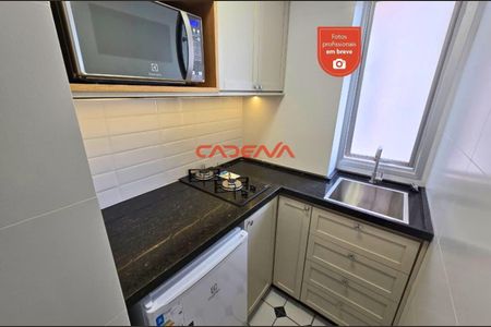 8_photo/94dce47549.be5b439190083d72-ATLAS-a32abdba-ce4c-40d2-b6df-4af5e535ecdb.jpg de apartamento para alugar com 1 quarto, 25m² em Centro, Curitiba