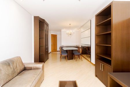 5_photo/94dce4754b.baa3ee7cb5fd1dc8-ATLAS-203c9cdd-e5c6-42e3-aa17-5dddf5e46ee5.jpg de apartamento para alugar com 2 quartos, 109m² em Centro, Curitiba