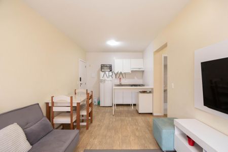 2_photo/94dce47553.bc97dd42e2f5fe5c-ATLAS-1e1e31f6-95cc-40e0-9c37-de9fb092ee78.jpg de apartamento à venda com 1 quarto, 38m² em Centro, Curitiba