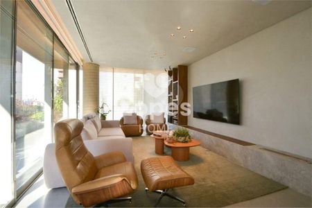 4_photo/94dce475cf.2f15d505e37c7ac5-ATLAS-bc8fb02b-be15-4bfb-8e56-eeb08afd58ea.jpg de apartamento à venda com 2 quartos, 384m² em Batel, Curitiba