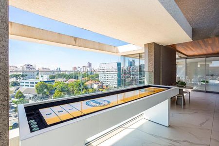 1_photo/94dce47631.e968a236ebbcaf16-ATLAS-090f260d-2a0e-4537-bb5b-cc431a6b0f83.jpg de apartamento à venda com 4 quartos, 473m² em Água Verde, Curitiba