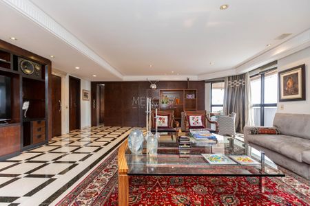 4_photo/94dce476c1.9e20962a591ded87-ATLAS-e011f1d1-3cf8-4494-ad9c-e67399fc4ab3.jpg de apartamento à venda com 4 quartos, 261m² em Batel, Curitiba