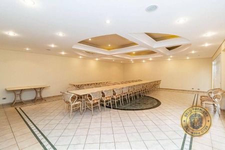 10_photo/94dce476c3.54b8ad22d207b31d-ATLAS-72d953a5-bff6-4dfc-942e-d8e51545e399.jpg de apartamento à venda com 4 quartos, 254m² em Batel, Curitiba