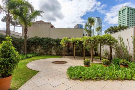 22_photo/94dce476c7.6d966f5fb5582f4e-ATLAS-ea07e458-ae83-4eb9-b70f-d8488526a1b1.jpg de apartamento à venda com 3 quartos, 115m² em Batel, Curitiba