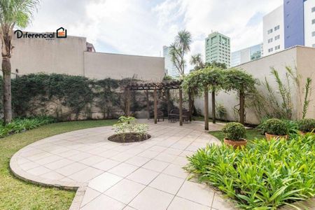 8_photo/94dce476c7.aaecb923f8bb575a-ATLAS-53af0ab2-99da-40b6-8c4c-cac097dc162b.jpg de apartamento à venda com 3 quartos, 115m² em Batel, Curitiba