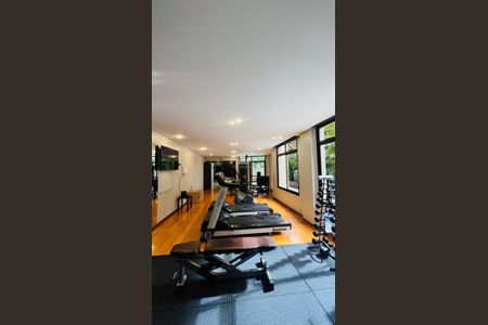 3_photo/94dce476cf.4ca167820d2e84ef-ATLAS-bcd6e9ae-5de3-4dda-bde9-29f70f4d7dea.jpg de apartamento para alugar com 4 quartos, 163m² em Batel, Curitiba