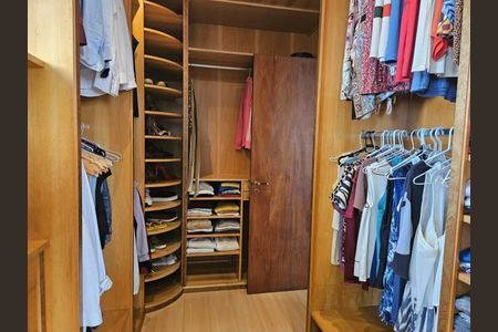 25_photo/94dce476ef.4cea1a0b3f6bbd2f-ATLAS-310a57b3-da52-4565-aeab-00e662d6e0eb.jpg de apartamento à venda com 5 quartos, 261m² em Batel, Curitiba