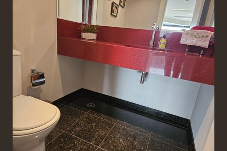 16_photo/94dce476ef.4cea1a0b3f6bbd2f-ATLAS-da0d9d03-6a44-41c3-864d-fe8cc522d326.jpg de apartamento à venda com 5 quartos, 261m² em Batel, Curitiba