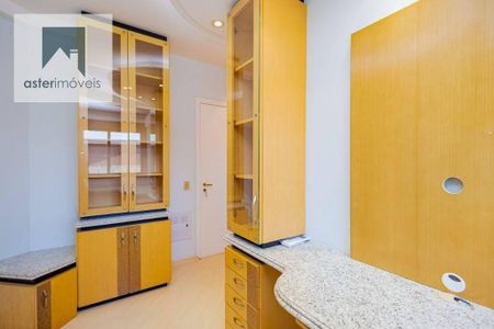 5_photo/94dce476ef.bae9b68f4f557fac-ATLAS-125d46b6-2b88-47fa-a57e-3b2c7e947b7f.jpg de apartamento à venda com 4 quartos, 261m² em Batel, Curitiba