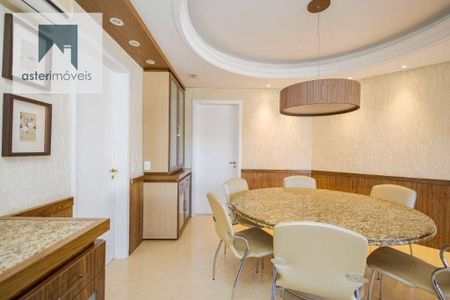 9_photo/94dce476ef.bae9b68f4f557fac-ATLAS-2c016a51-c936-48de-9288-c86ce7cda4ba.jpg de apartamento à venda com 4 quartos, 261m² em Batel, Curitiba