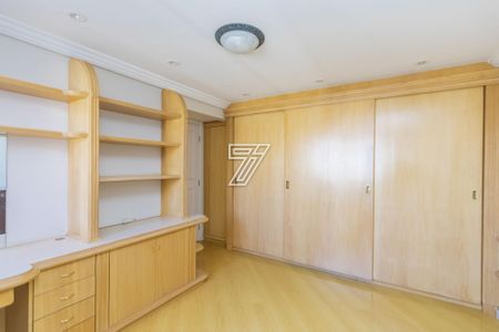 3_photo/94dce4770b.b85d93232df5d5da-ATLAS-32cfd0a0-cf85-46e9-8bef-ea576f07767b.jpg de apartamento à venda com 4 quartos, 433m² em Batel, Curitiba