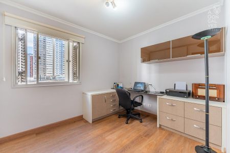 12_photo/94dce4770f.4daaa56cfa24260c-ATLAS-3aa065bc-14ab-407e-9b7b-0daf0e70ddfe.jpg de apartamento para alugar com 4 quartos, 161m² em Batel, Curitiba