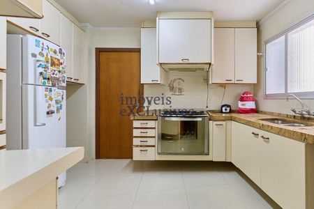 10_photo/94dce4772f.131c711fc740dfc3-ATLAS-33bac02e-df01-4ffb-ace8-c5b8b660d483.jpg de apartamento para alugar com 4 quartos, 332m² em Batel, Curitiba