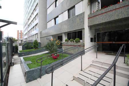 2_photo/94dce4773d.5cff40a5b713661b-ATLAS-e4dee3b5-fa2e-407d-8293-d4f17fea87dd.jpg de apartamento à venda com 3 quartos, 94m² em Batel, Curitiba