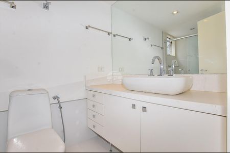 19_photo/94dce4773d.8fca5ba37ddd6be5-ATLAS-897122e6-431f-4e04-9308-3129b0d7b1ee.jpg de apartamento à venda com 3 quartos, 95m² em Batel, Curitiba