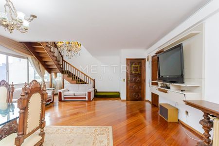 2_photo/94dce4773f.fab4721eb95379fc-ATLAS-656a8d1f-edaa-42ec-8c0a-7f7d87f2b3ef.jpg de apartamento à venda com 3 quartos, 262m² em Batel, Curitiba