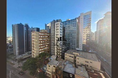 18_photo/94dce47787.6c7cf79c4355e2af-ATLAS-6b8bf1a2-a9e8-4054-a430-36224edc9ceb.jpg de apartamento à venda com 1 quarto, 48m² em Água Verde, Curitiba