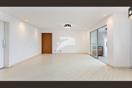 4_photo/94dce477bd.f17d4b1c7f9cb62f-ATLAS-0c11d0f2-20a2-4c50-9760-990f47bd9dcf.jpg de apartamento para alugar com 3 quartos, 102m² em Batel, Curitiba