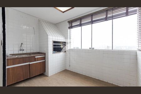 5_photo/94dce477bd.f17d4b1c7f9cb62f-ATLAS-860d09bb-6486-4d3d-ae10-e45420ddad81.jpg de apartamento para alugar com 3 quartos, 102m² em Batel, Curitiba