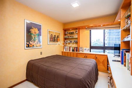 17_photo/94dce477d9.d1ff5543017239db-ATLAS-d676452b-9bed-40fb-b606-d907a6d50f2e.jpg de apartamento à venda com 4 quartos, 260m² em Batel, Curitiba