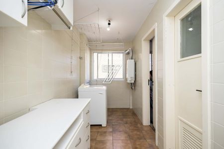 3_photo/94dce477f7.ae98a03e6383c3b8-ATLAS-7e772826-d28c-4e3e-8af4-25aaafc52179.jpg de apartamento à venda com 3 quartos, 181m² em Água Verde, Curitiba