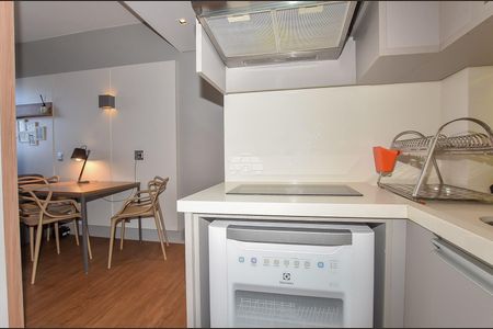 12_photo/94dce4780d.82cf08ee64c4e8d3-ATLAS-5db577be-9661-457a-bdf4-2db3593eeda6.jpg de apartamento à venda com 1 quarto, 29m² em Rebouças, Curitiba