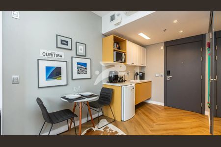 5_photo/94dce4780d.d759b47f8d328cfa-ATLAS-bdfb2e4f-61ef-4123-b768-294e67103a60.jpg de kitnet/studio à venda com 1 quarto, 23m² em Rebouças, Curitiba