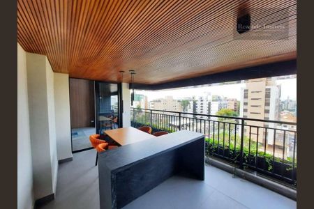 3_photo/94dce4780d.e32a2060aa325e70-ATLAS-bf7e534e-5328-4c13-bdd1-d081b60f9c2e.jpg de apartamento à venda com 2 quartos, 117m² em Água Verde, Curitiba