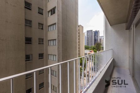 26_photo/94dce47823.4c9e58cf4e3af2f2-ATLAS-1127137d-82a5-4202-847d-03aacda42ec6.jpg de apartamento à venda com 4 quartos, 159m² em Água Verde, Curitiba