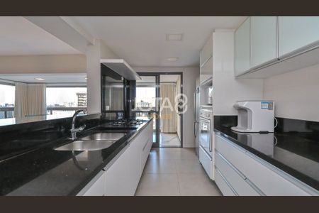 5_photo/94dce47833.9f73e101bd22bb98-ATLAS-e7c3f957-8d44-4273-99f9-867840de9e99.jpg de apartamento para alugar com 3 quartos, 134m² em Água Verde, Curitiba