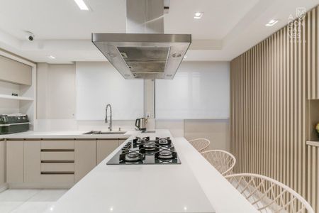 14_photo/94dce4783d.b78c583414802dba-ATLAS-b1db59b9-f8fa-4e5d-9c8e-ee8950916136.jpg de apartamento à venda com 3 quartos, 302m² em Batel, Curitiba