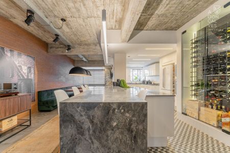 12_photo/94dce4783d.d9dea30ee9a950c8-ATLAS-ce9a1a53-2185-4380-9913-13c6601e5d5b.jpg de apartamento à venda com 4 quartos, 302m² em Batel, Curitiba