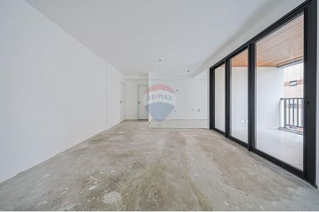 2_photo/94dce47893.3a9dc93bc25fc63d-ATLAS-077c9e76-7322-4e88-bf1f-735ee4b95aba.jpg de apartamento à venda com 2 quartos, 90m² em Água Verde, Curitiba