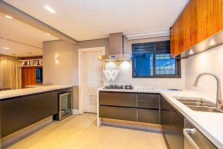 9_photo/94dce478ef.225131599f68272d-ATLAS-e69fbaea-eeb5-4fd9-b1a8-8f90db0ce5ed.jpg de apartamento à venda com 3 quartos, 181m² em Água Verde, Curitiba