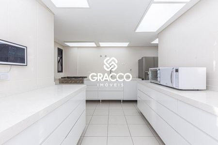 15_photo/94dce478ef.3ca1daabe0acd848-ATLAS-b34bcba2-16f7-4b4a-8d7a-cd86a6eeb487.jpg de apartamento à venda com 4 quartos, 307m² em Água Verde, Curitiba