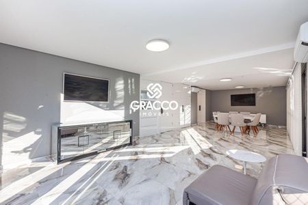 9_photo/94dce478ef.3ca1daabe0acd848-ATLAS-e772edd6-8473-429f-81d5-e0e8a4c9a0aa.jpg de apartamento à venda com 4 quartos, 307m² em Água Verde, Curitiba