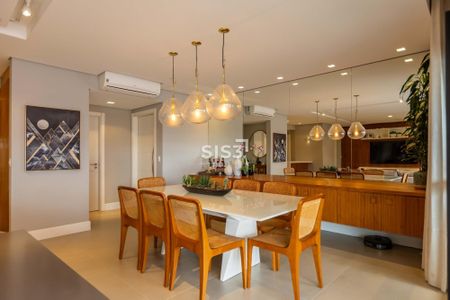 10_photo/94dce478ef.8aeccc1f9056cd14-ATLAS-dda1e255-c5a9-45e8-ad4a-241a44fa8605.jpg de apartamento à venda com 3 quartos, 181m² em Água Verde, Curitiba