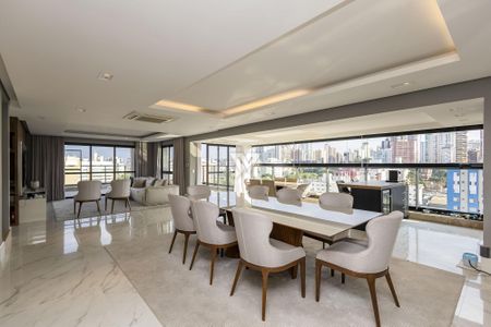 7_photo/94dce478ef.b4145c8a8c3e966f-ATLAS-0c79fe27-b22d-450f-9dbd-643cd880e7a4.jpg de apartamento à venda com 4 quartos, 308m² em Água Verde, Curitiba