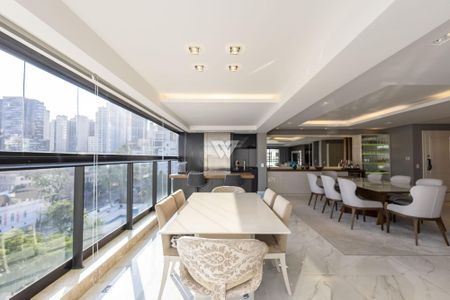 8_photo/94dce478ef.b4145c8a8c3e966f-ATLAS-76536713-0086-4384-a6a1-df5065ffa5bf.jpg de apartamento à venda com 4 quartos, 308m² em Água Verde, Curitiba