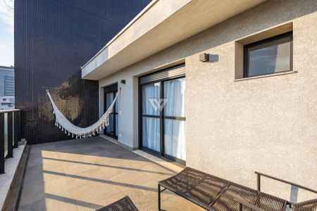 5_photo/94dce478ef.b4145c8a8c3e966f-ATLAS-c9e1f276-3b57-4d32-b264-36eefbcb7c00.jpg de apartamento à venda com 4 quartos, 308m² em Água Verde, Curitiba