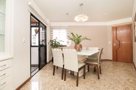 7_photo/94dce4798d.43358c4826adf1fa-ATLAS-327b2a9c-9400-4924-bee2-bd105c88a0dc.jpg de apartamento à venda com 4 quartos, 198m² em Rebouças, Curitiba