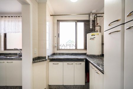 11_photo/94dce47993.492a4b42f47c6f83-ATLAS-8d7f4fe3-0704-4edf-9d7c-e908e3e79728.jpg de apartamento à venda com 3 quartos, 159m² em Água Verde, Curitiba