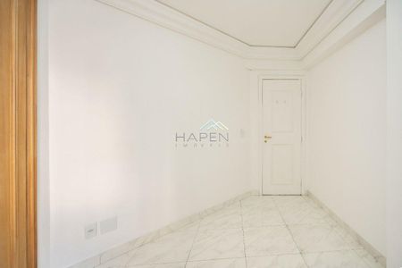 21_photo/94dce47993.492a4b42f47c6f83-ATLAS-9cbf6f8e-aba0-4e38-8d5e-510431bdef7b.jpg de apartamento à venda com 3 quartos, 159m² em Água Verde, Curitiba